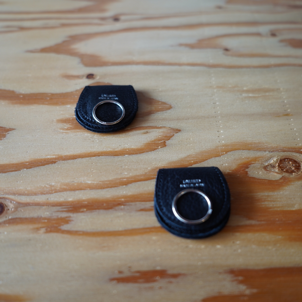 <span>ミニマルな美しさ、UNUSEDのリング</span>