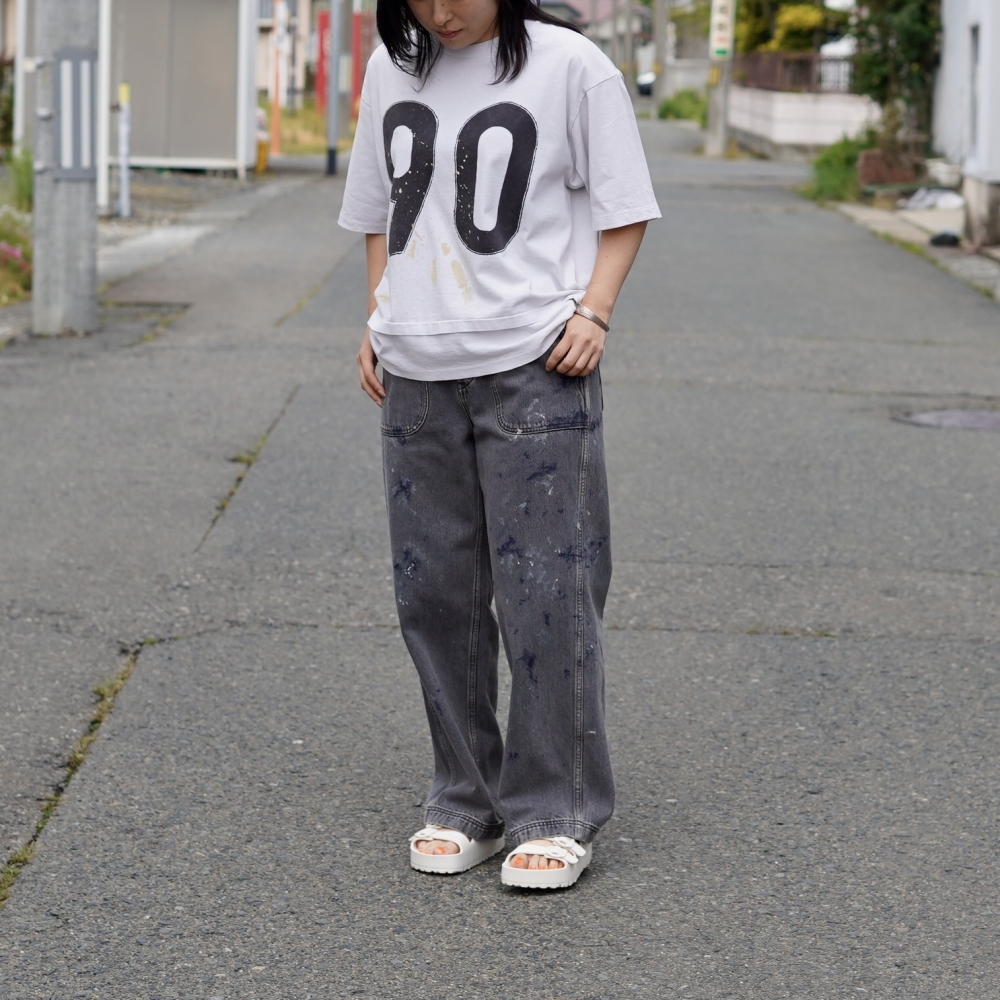 <SPAN> モノクロームに、少しの遊びを </SPAN>