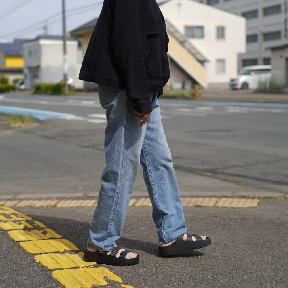 <SPAN> 毎日穿きたくなる、D.M.G.の甘織デニム </SPAN>