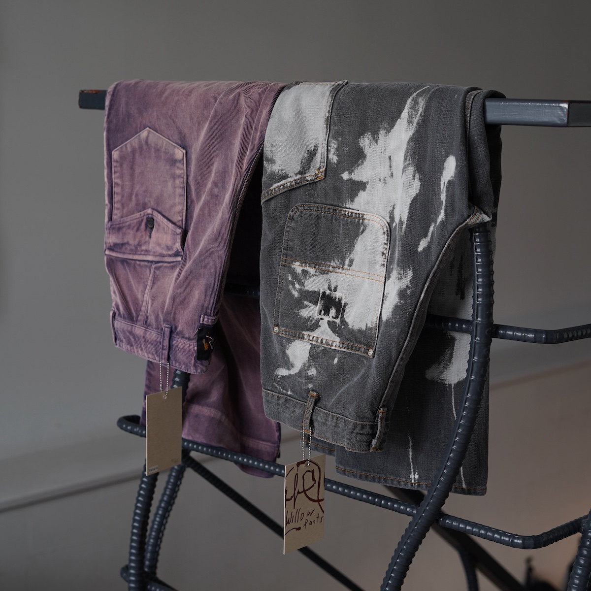 <SPAN>WillowPants のクセの強さを春の主役に。</SPAN>