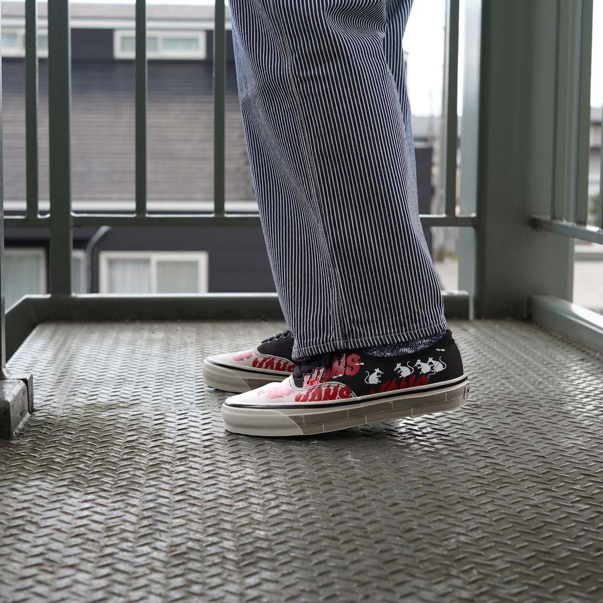 <SPAN>春夏の足元に刺激的な1足を。VANS</SPAN>