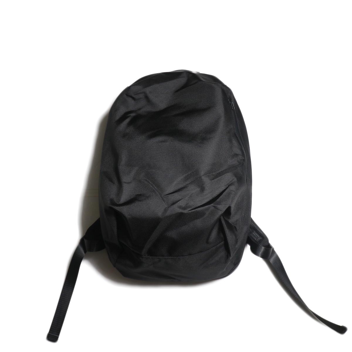 UNIVERSAL PRODUCTS / NEW UTILITY BAG (Black)正面