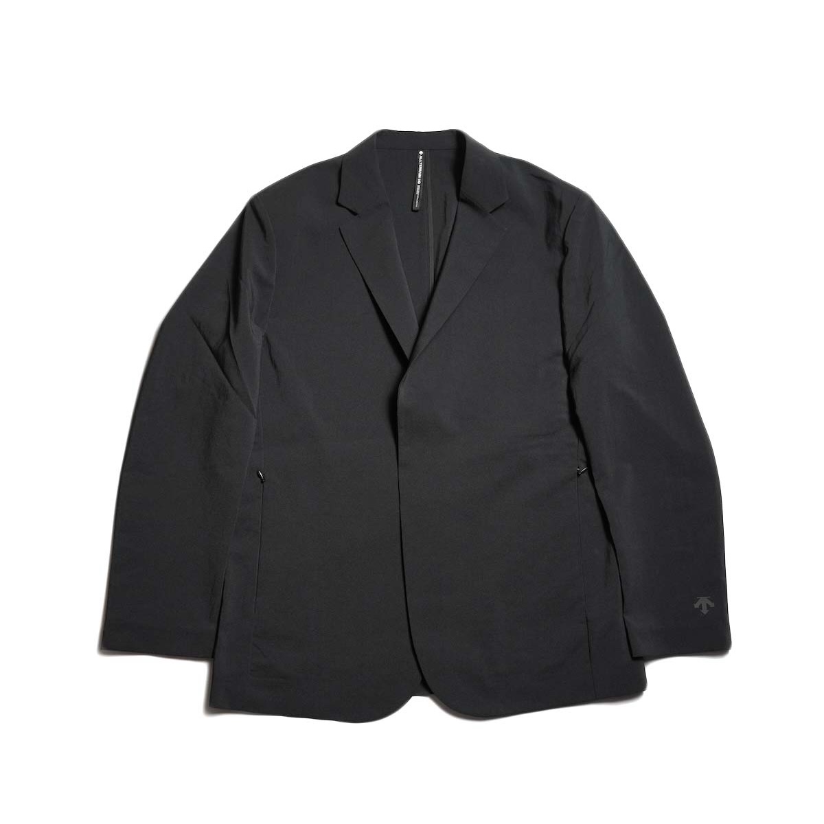 DESCENTE ALLTERRAIN I/O  / LINEN LIKE TAILORED JACKET  (Smoke Black)