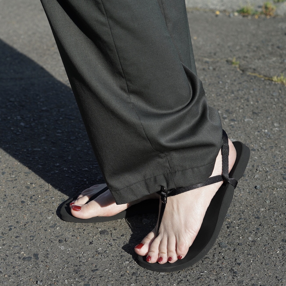 BEAUTIFUL SHOES / BAREFOOT SANDALS 着用イメージ②