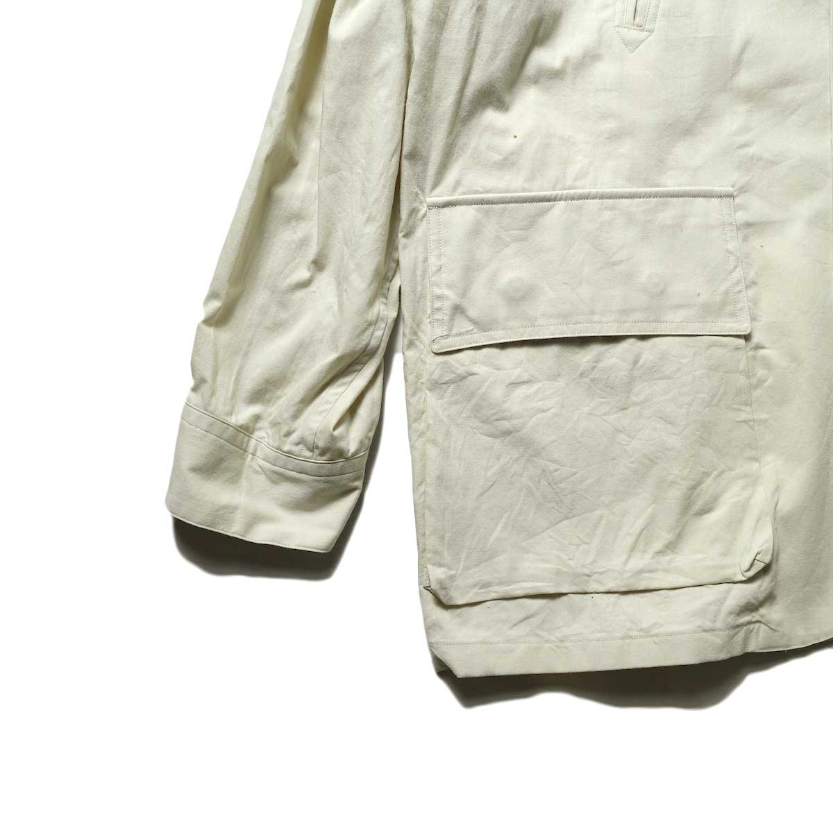 blurhms / SALVAGE TWILL BUSH JACKET (Smoke Ivory)裾、袖