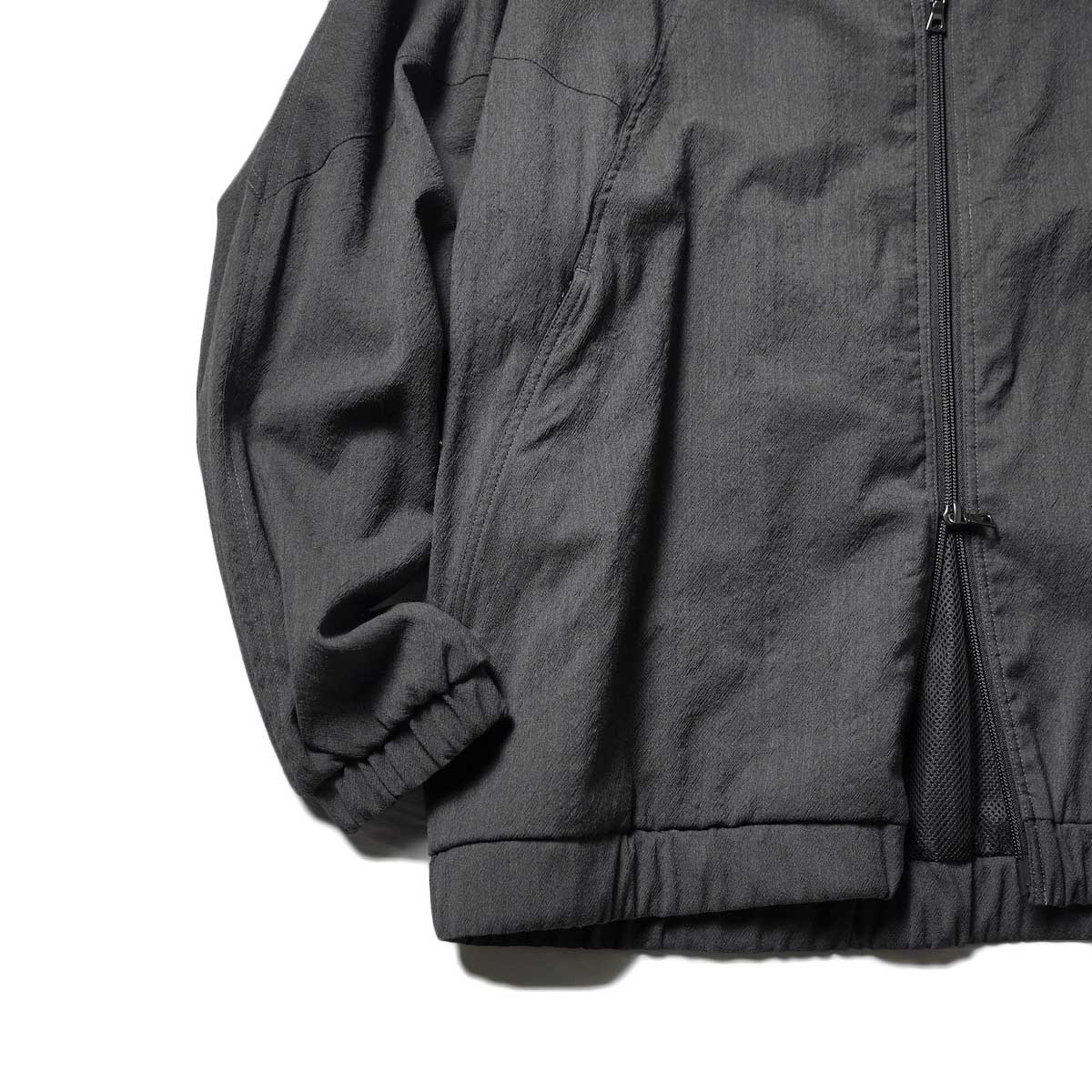 blurhms / Wool Rayon Silk Track Jacket (Heather Charcoal)裾、袖