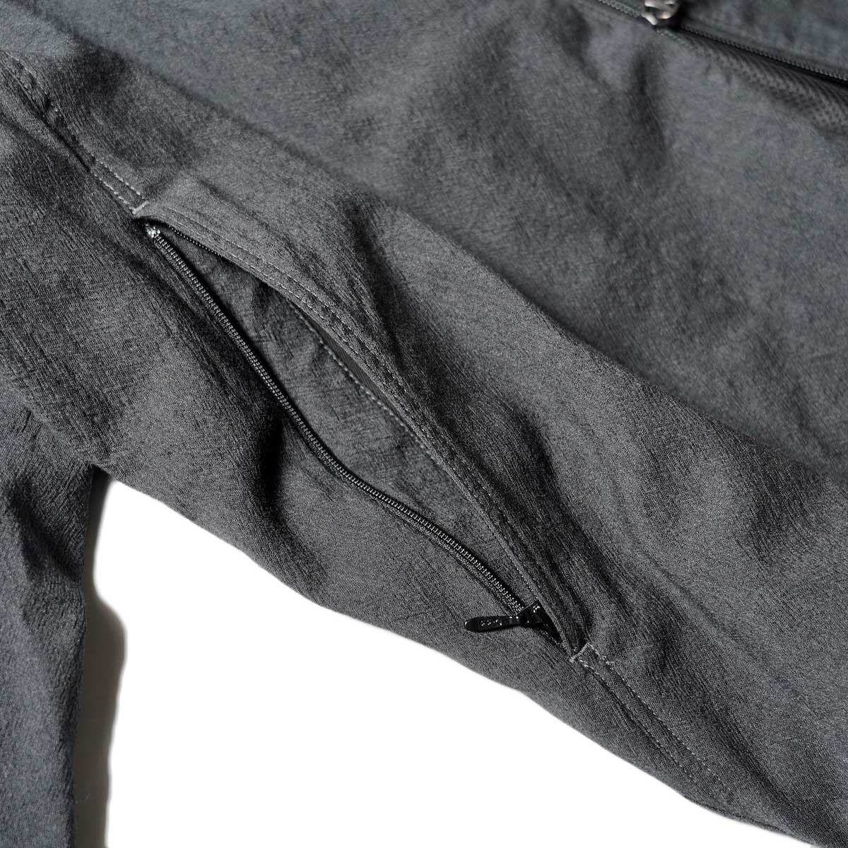 blurhms / Wool Rayon Silk Track Jacket (Heather Charcoal)ポケット