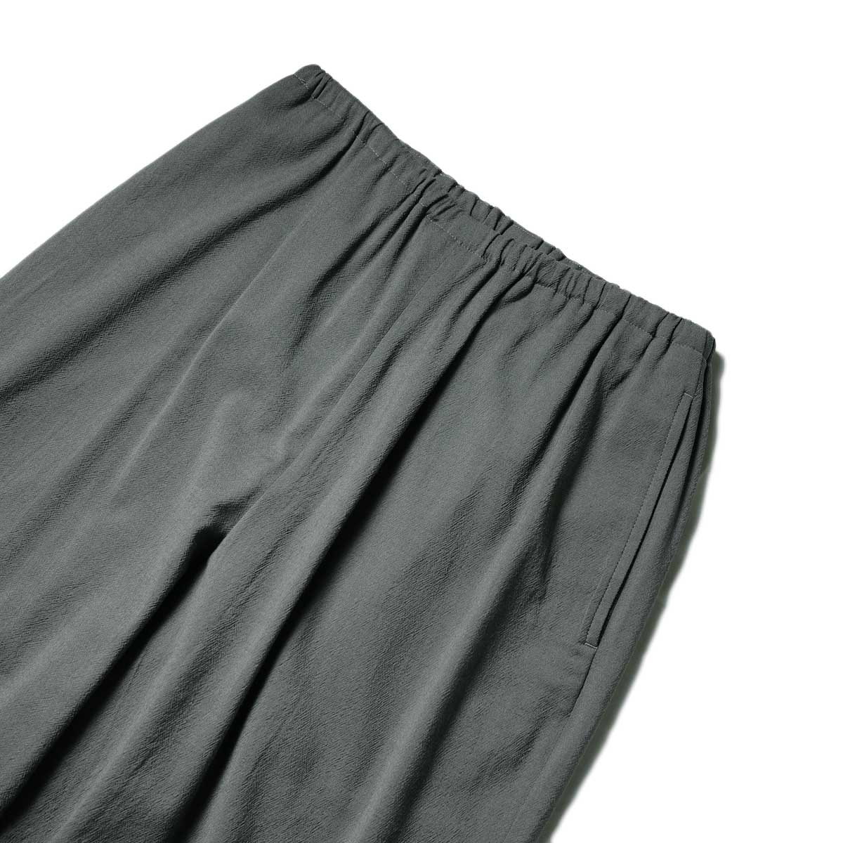 blurhms / Wool Rayon Silk Track Pants (Dark Sage)ウエスト