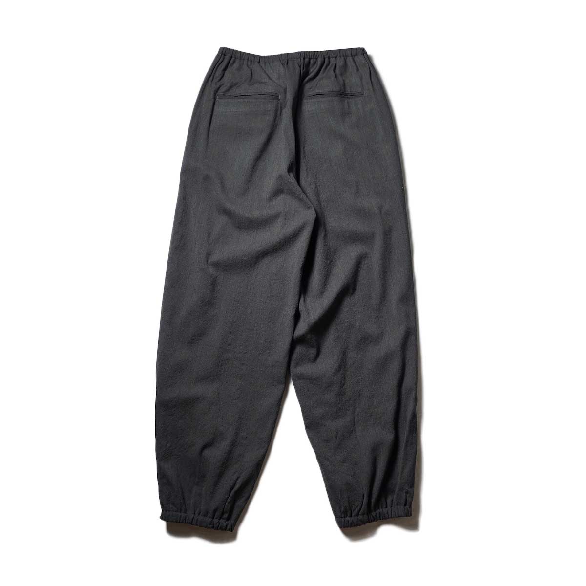blurhms / Wool Rayon Silk Track Pants (Heather Charcoal)背面
