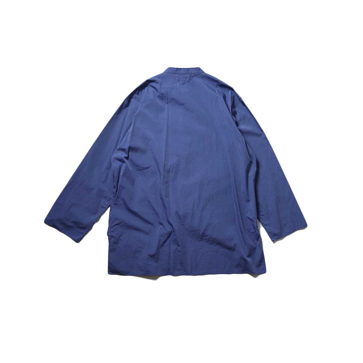 blurhms / Chambray Stand Collar Cuffless Shirt (Night Blue)背面