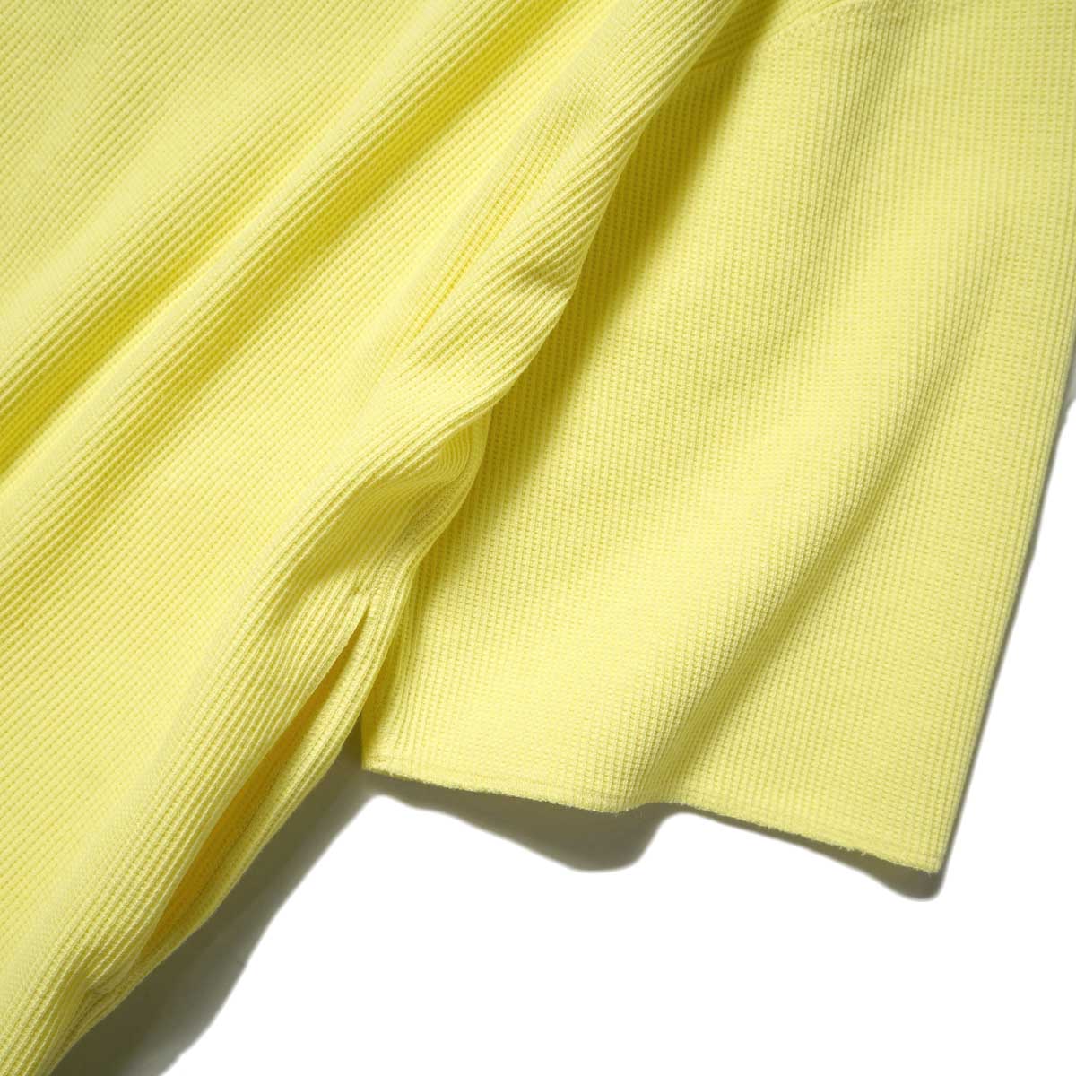 blurhms ROOTSSTOCK / Rough & Smooth Thermal Over-neck Dress (Pale Yellow) 袖・ポケット