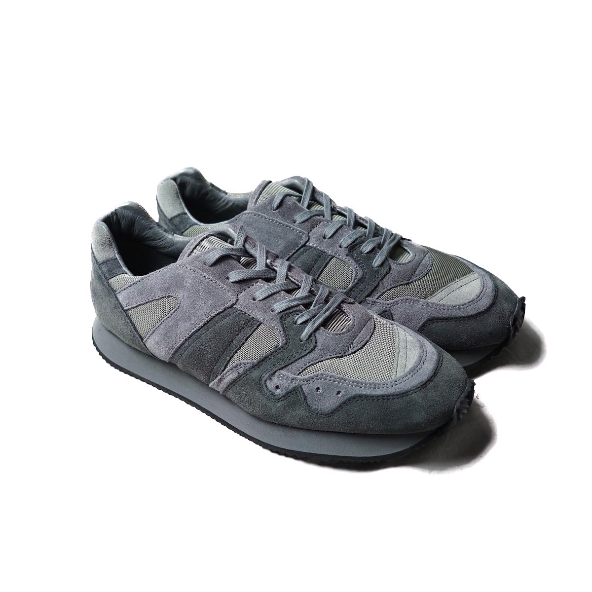 Blurhms × REPRODUCTION OF FOUND / Multi Military Trainer (Gray)