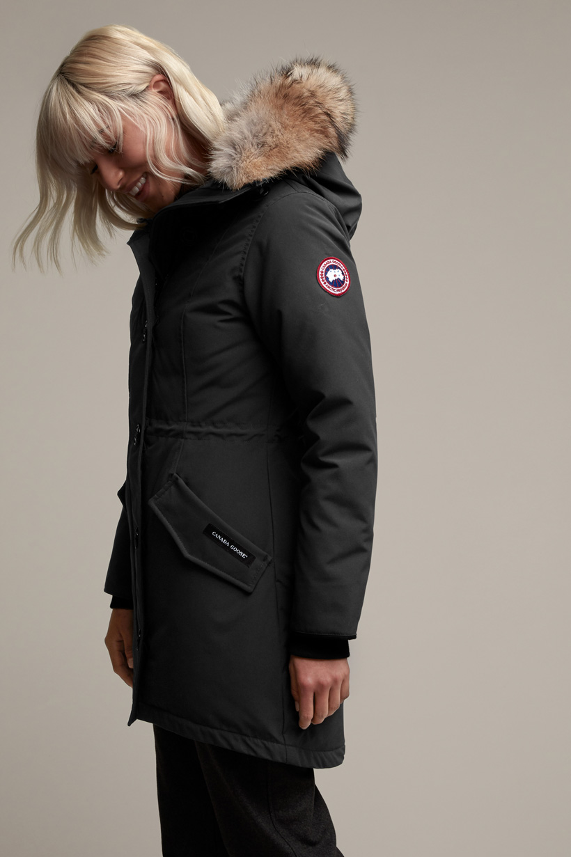 CANADA GOOSE / 2580LA ROSSCLAIR PARKA FF (Black) 着用イメージ①