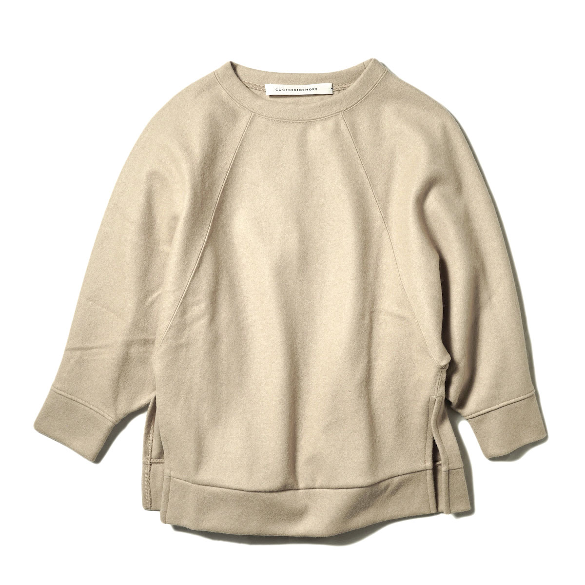 COGTHEBIGSMOKE / GENIFFER RAGLAN TOP (Mat Oat)