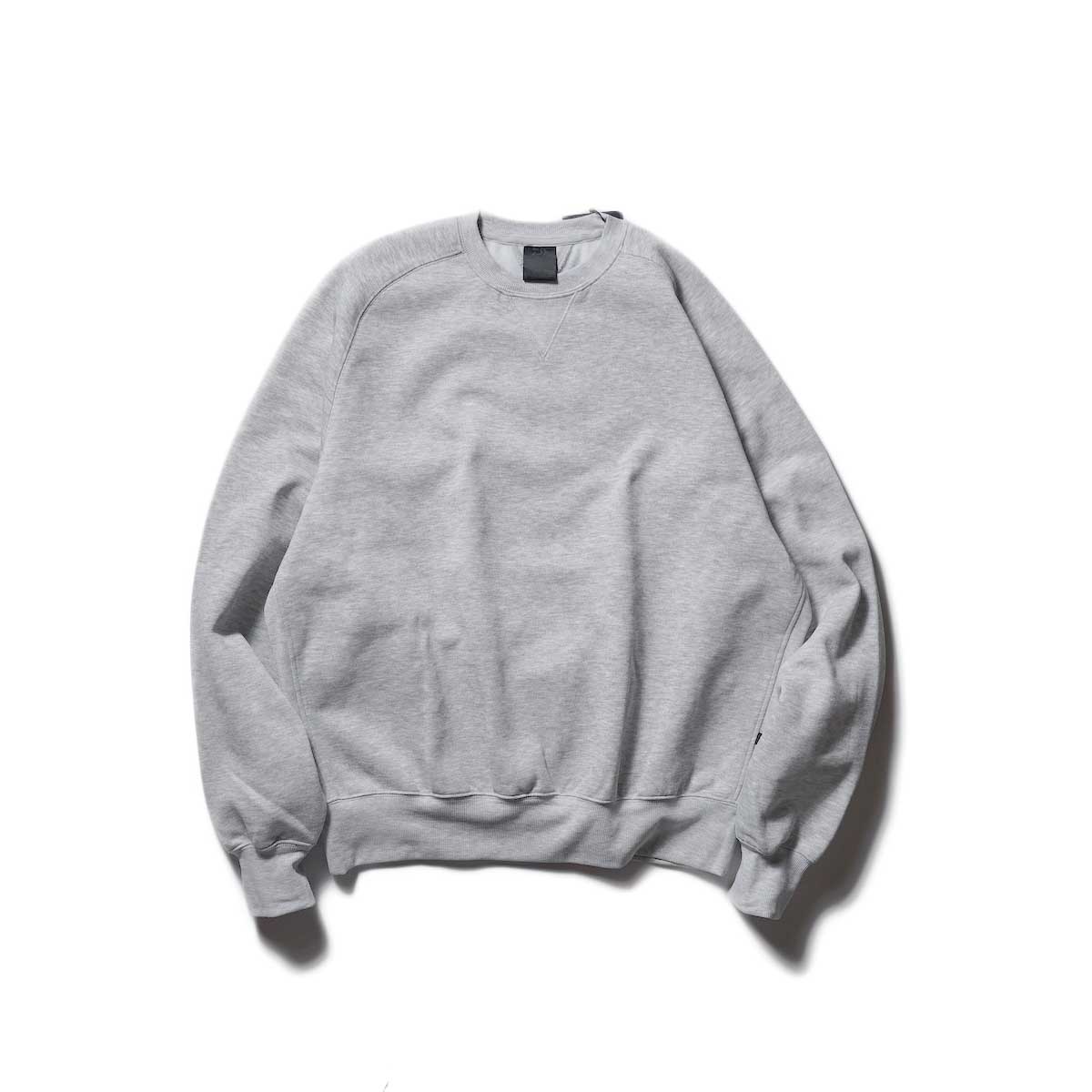 DAIWA PIER39 / TECH SWEAT CREW FREEDOM SLEEVE (Heather Gray)