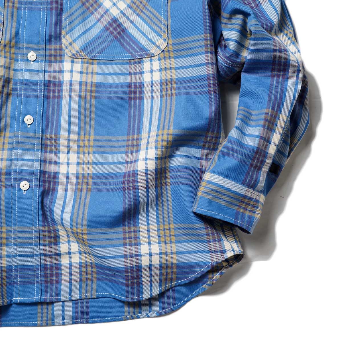 DAIWA PIER39 / TECH ELBOW PATCH WORK SHIRTS FLANNEL (Blue Check)袖、裾