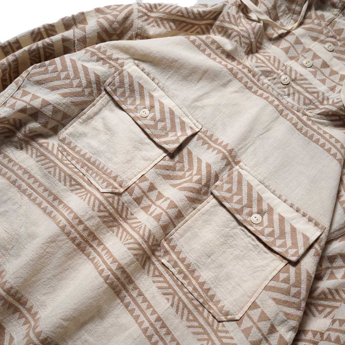 Engineered Garments / Cagoule Shirt-CP Ethnic Dobby Stripe (Beige)フロント