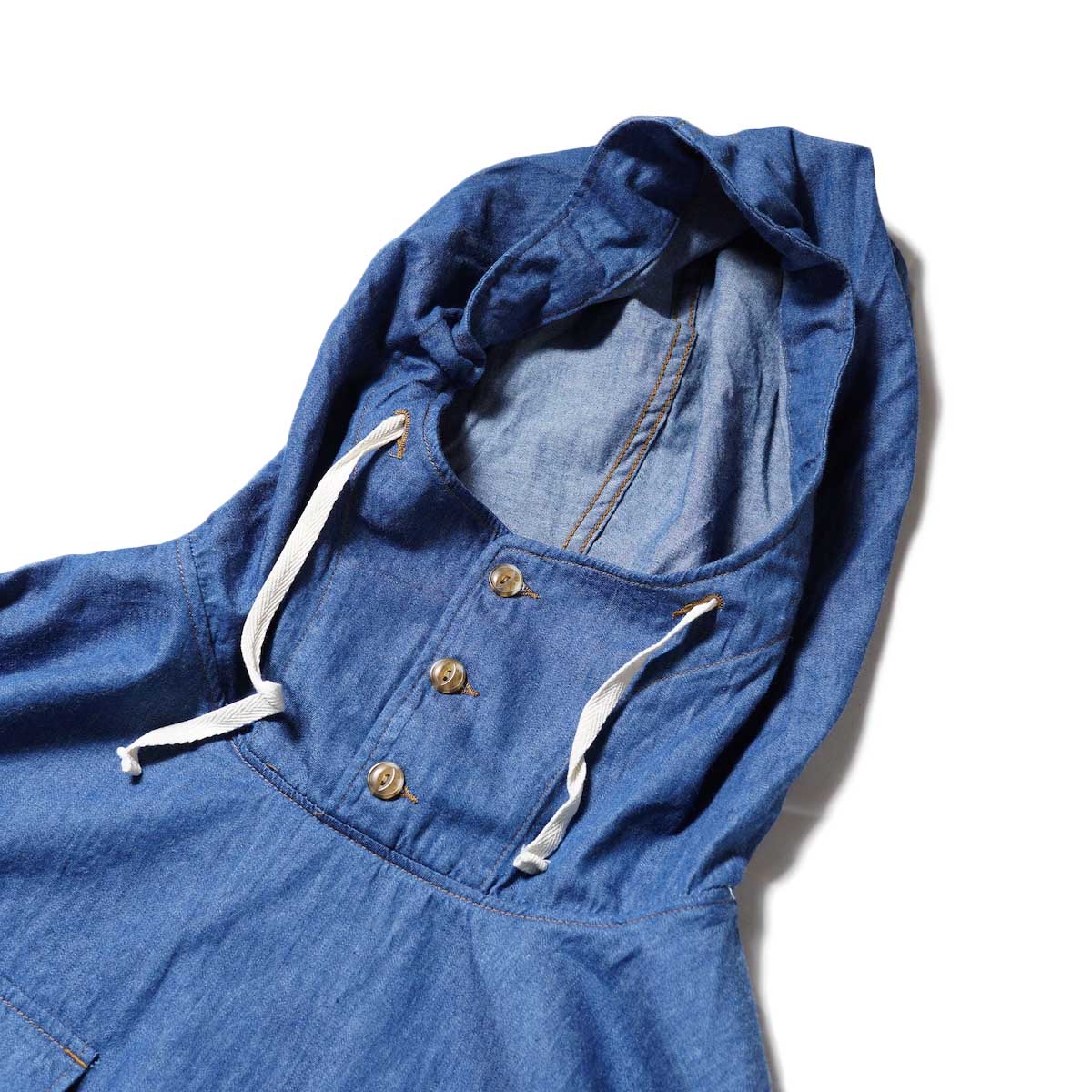 Engineered Garments / Cagoule Shirt-Cotton Denim Shirting (Blue)フード