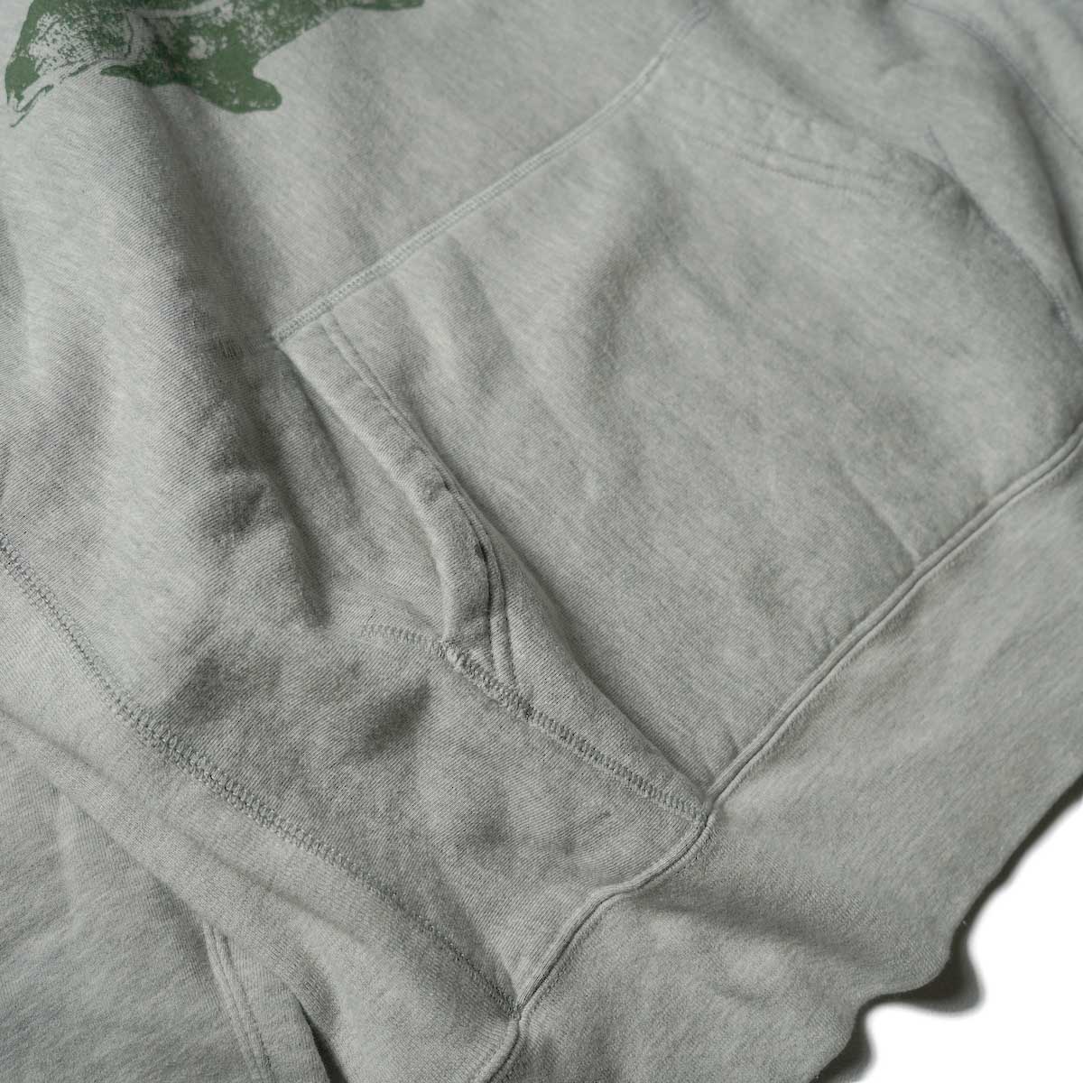  Engineered Garments / Raglan Hoodie Fish (H.Gray)ポケット