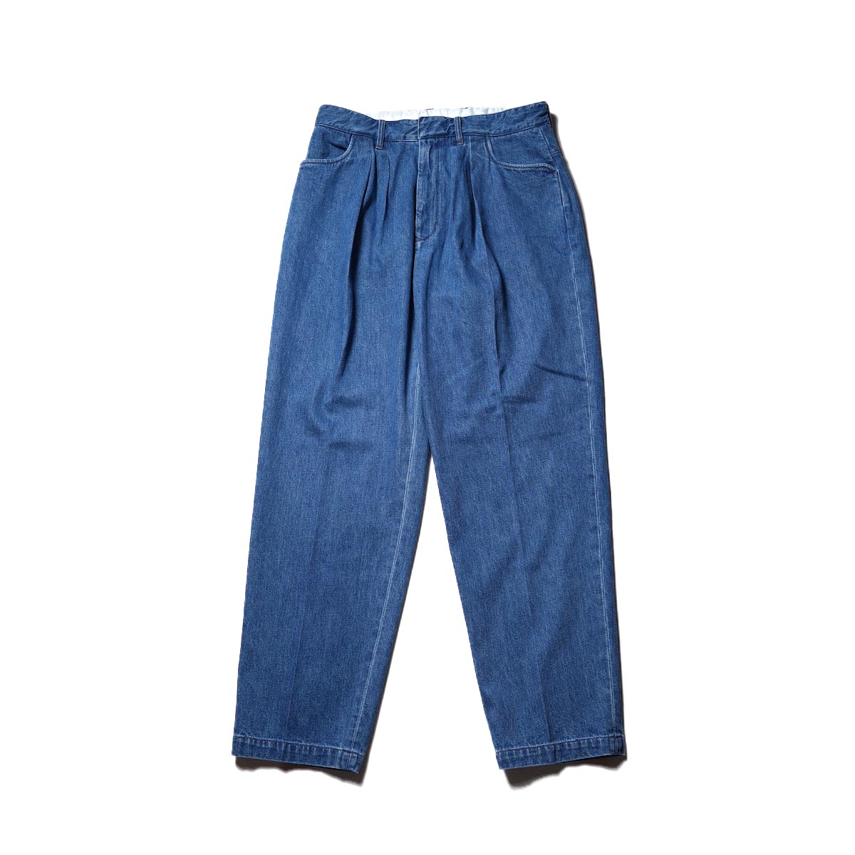 FARAH / Two tuck Wide Tapered Pants -Denim (Blue)