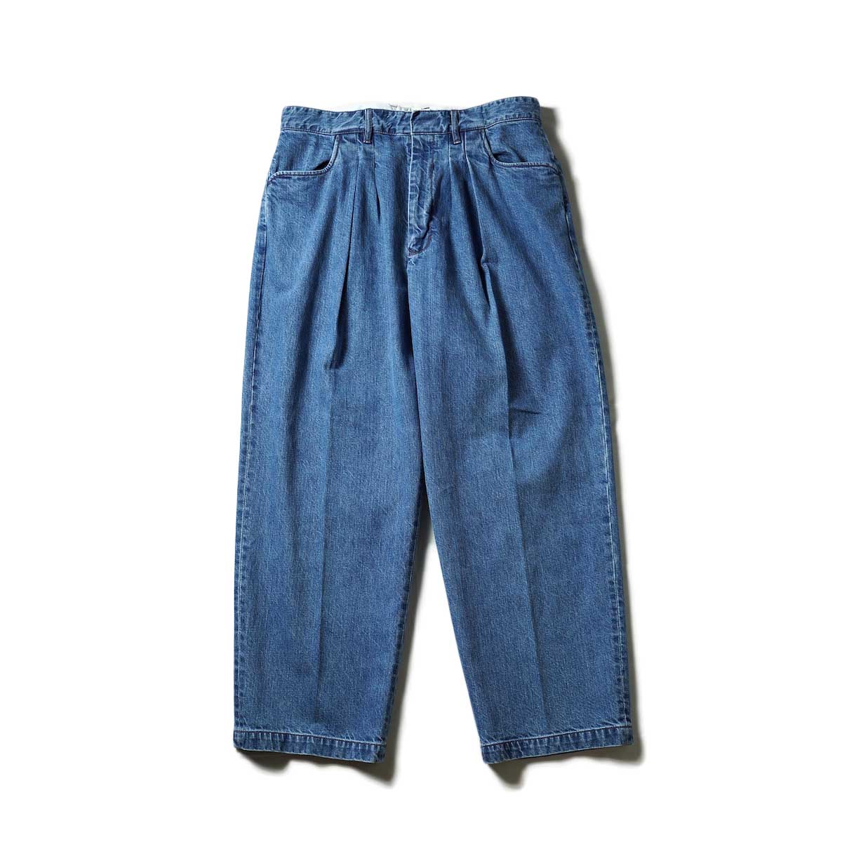 FARAH  / Two-tuck Wide Tapered Pants (Indigo)