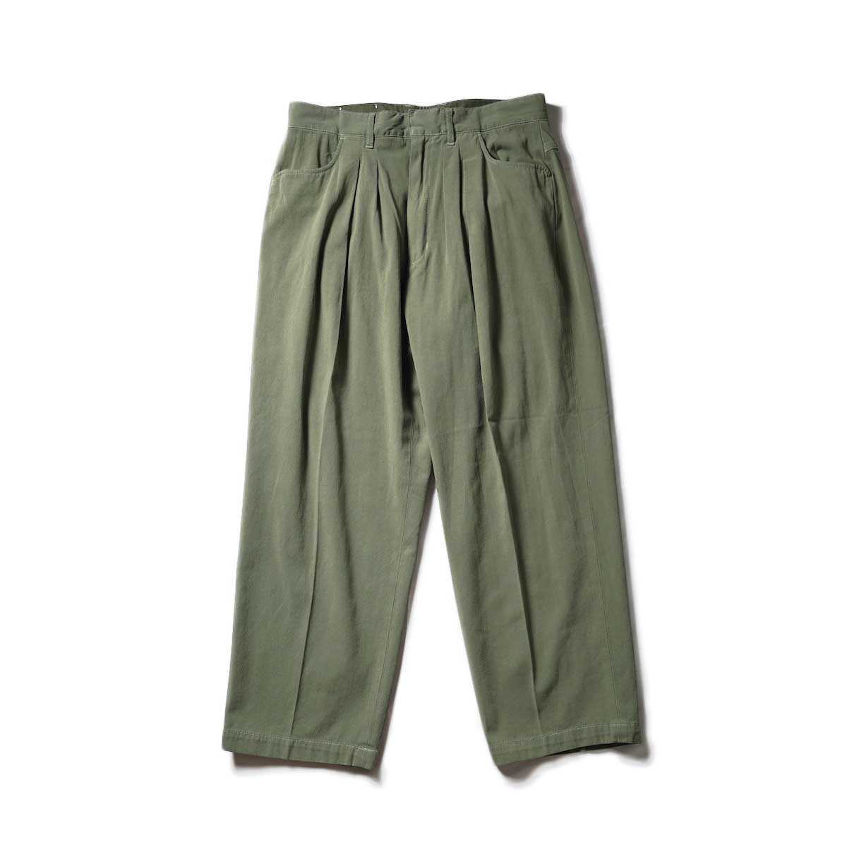 FARAH  / Two-tuck Wide Tapered Pants (Olive)正面