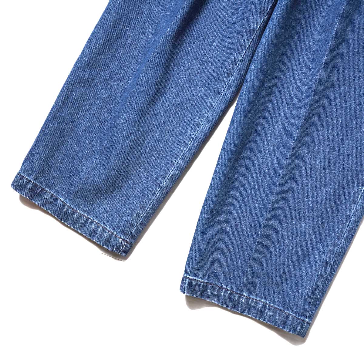 FARAH  / One-tuck Wide Pants (Blue) 裾