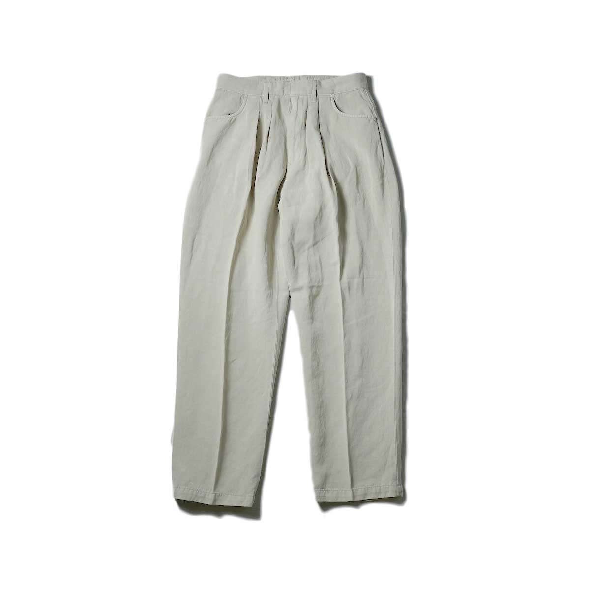 FARAH  / Two-tuck Wide Pants (Beige)