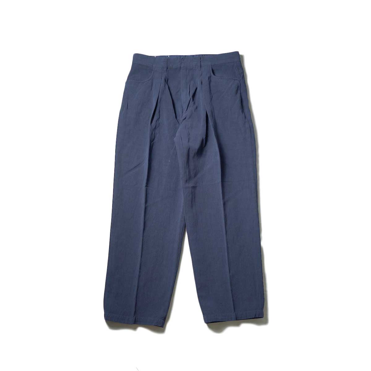 FARAH  / Two-tuck Wide Pants (Navy)