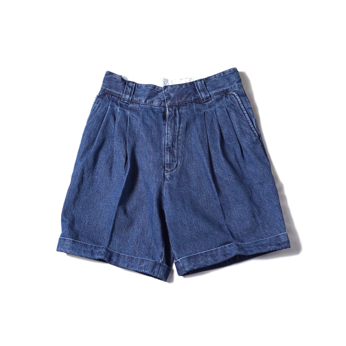 FARAH  / Three Tuck Shorts (Indigo)
