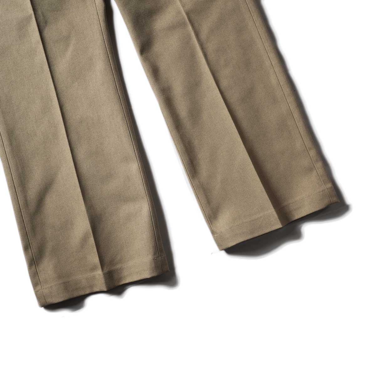 FARAH  / Flare Pants (Beige)裾