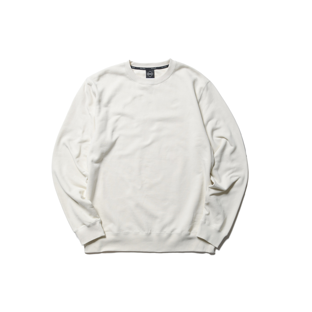 F.C.Real Bristol / SYNTHETIC LEATHER APPLIQUE CREWNECK SWEAT (Off White)