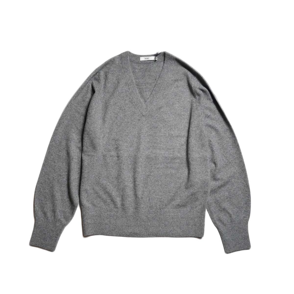 HYKE / RACCOON V-NECK SWEATER (Top Gray)