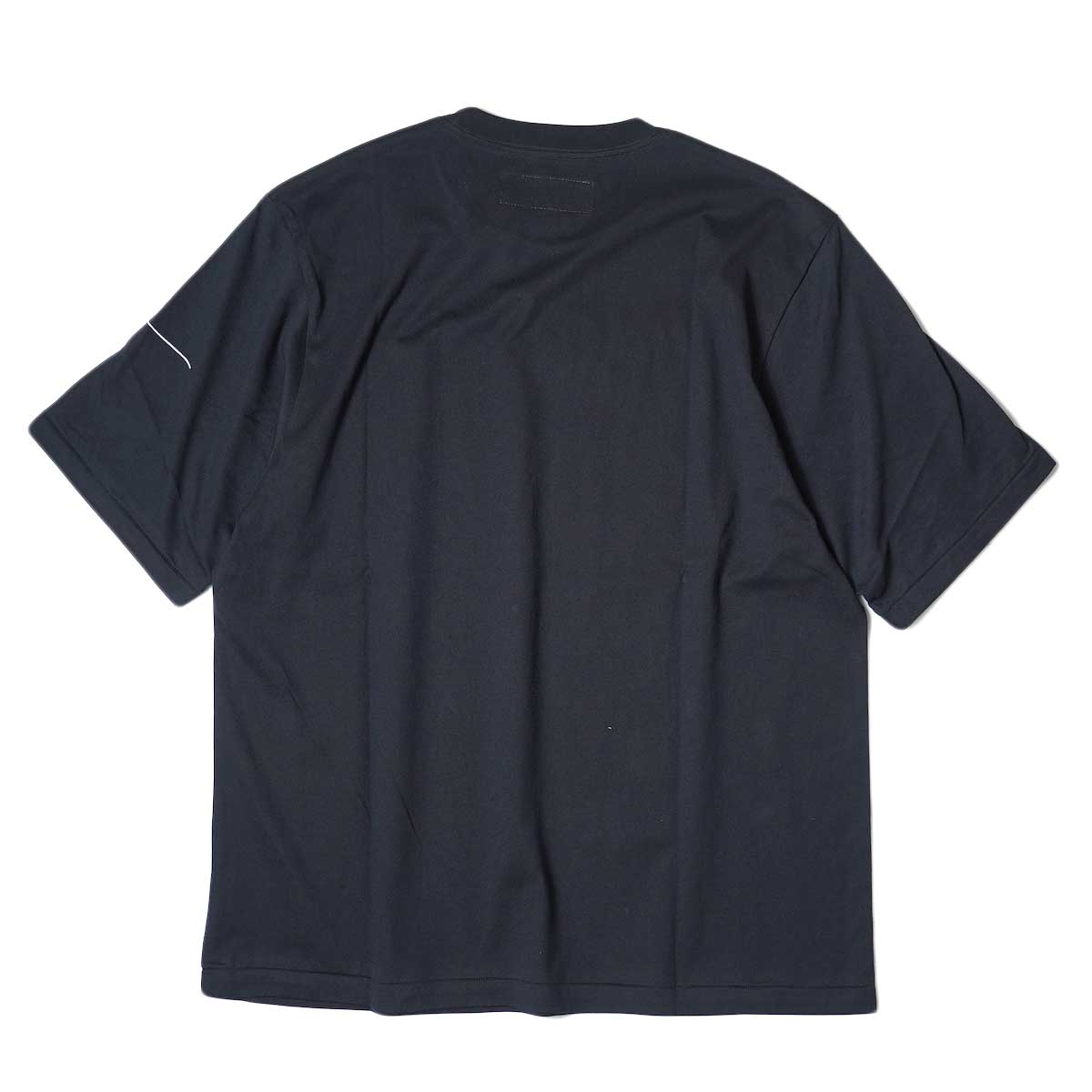 JANE SMITH / CADILLAC PLYMOUTH S/S T-Shirt (Black) 背面
