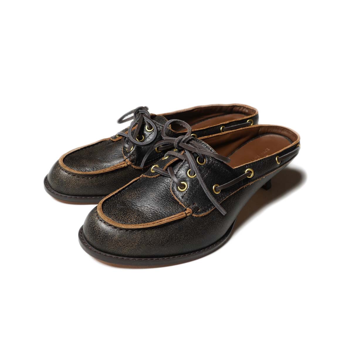 JANE SMITH / 3 EYELET MOCCASIN MULE (Black Brown)