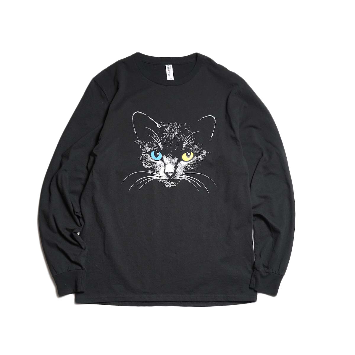 JERZEES / "ODD-EYED CAT" LS TEE (Solid Black)