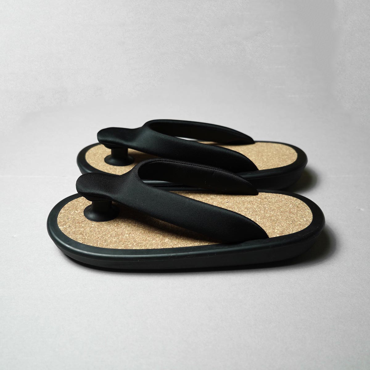 JOJO / Beach Sandal (ALL BLACK × CORK) 横