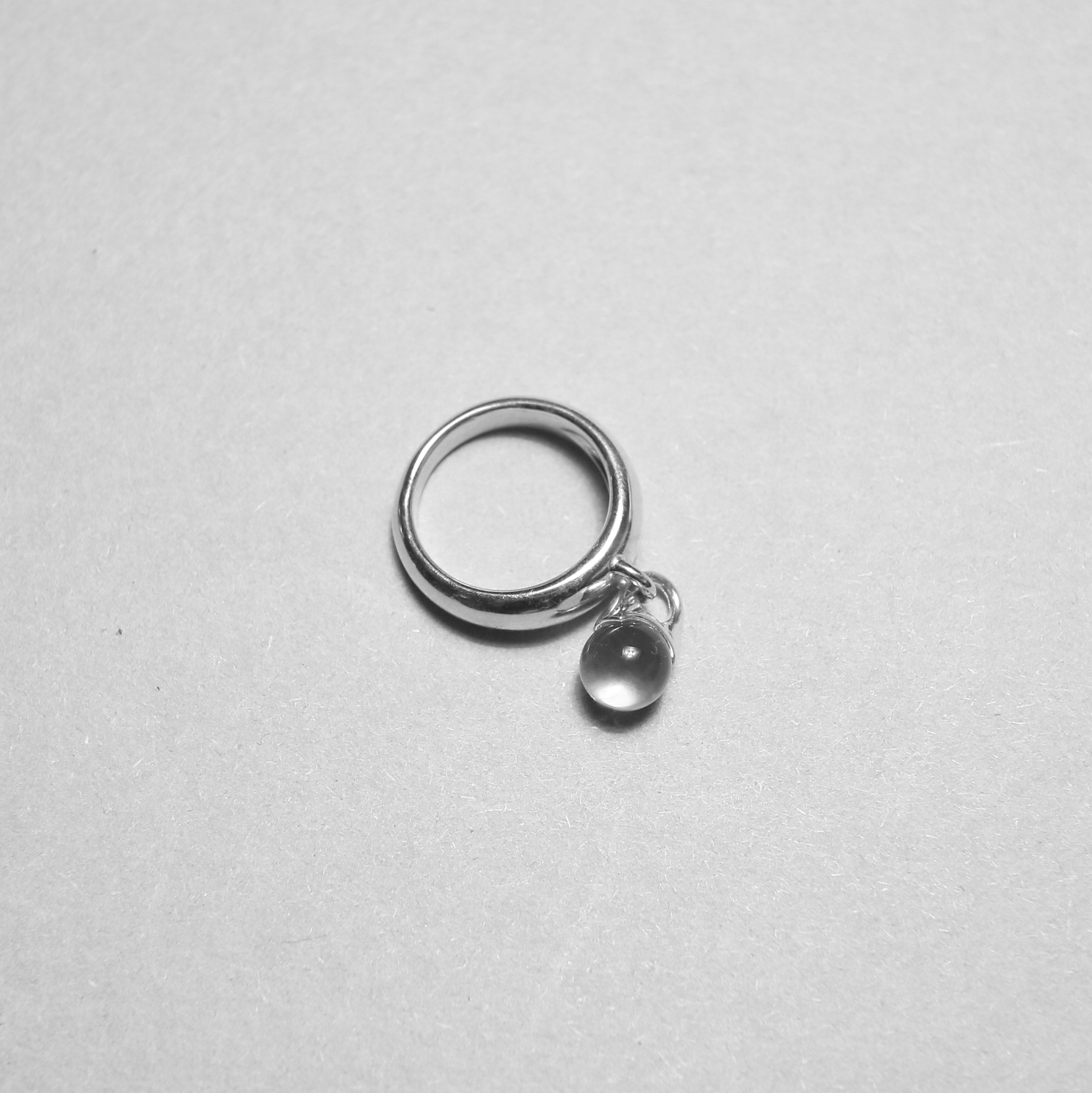 LAN / glass × silver sway ring
