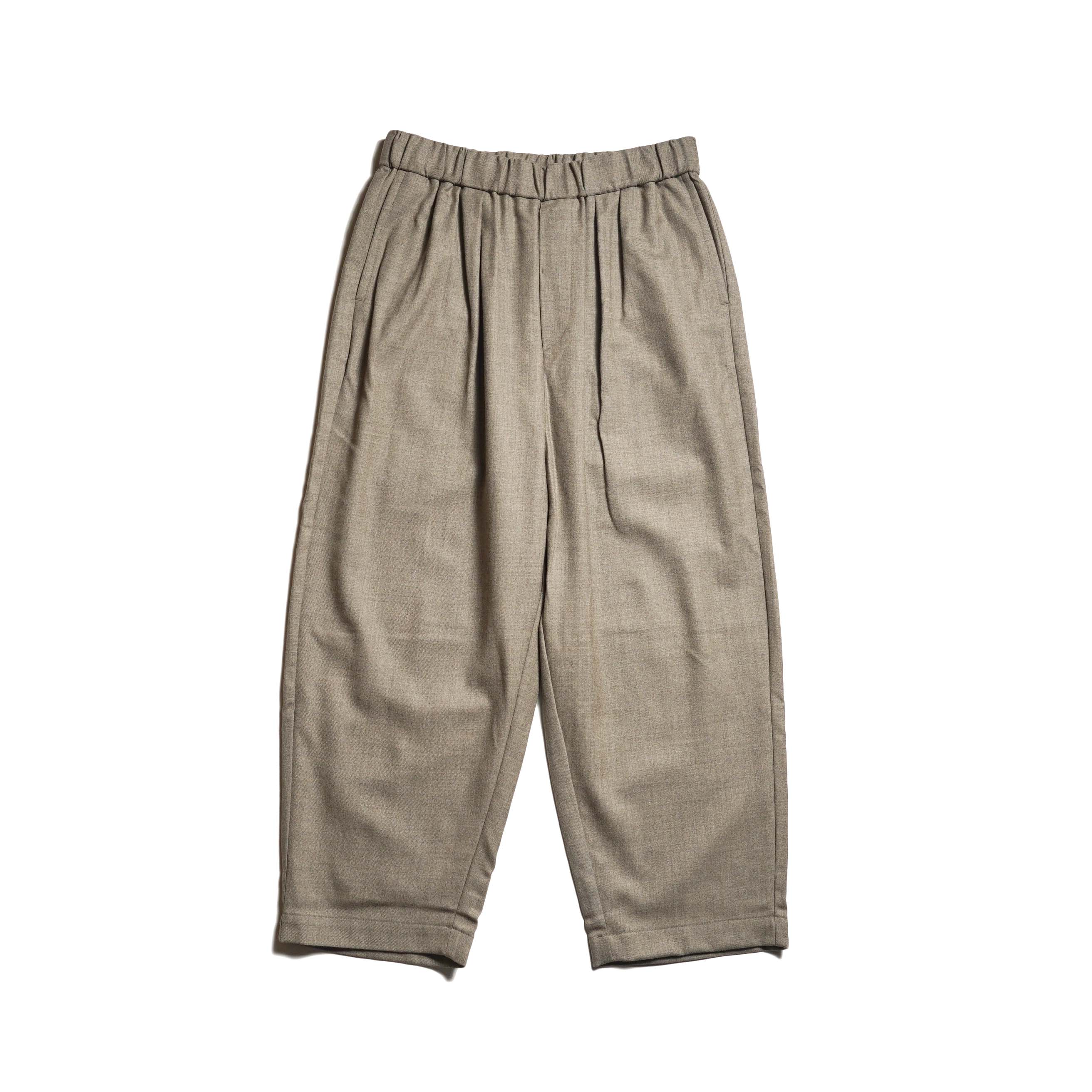 maison de soil / WOOL SERGE 2TUCK TAPERED EASY PANTS (Beige)