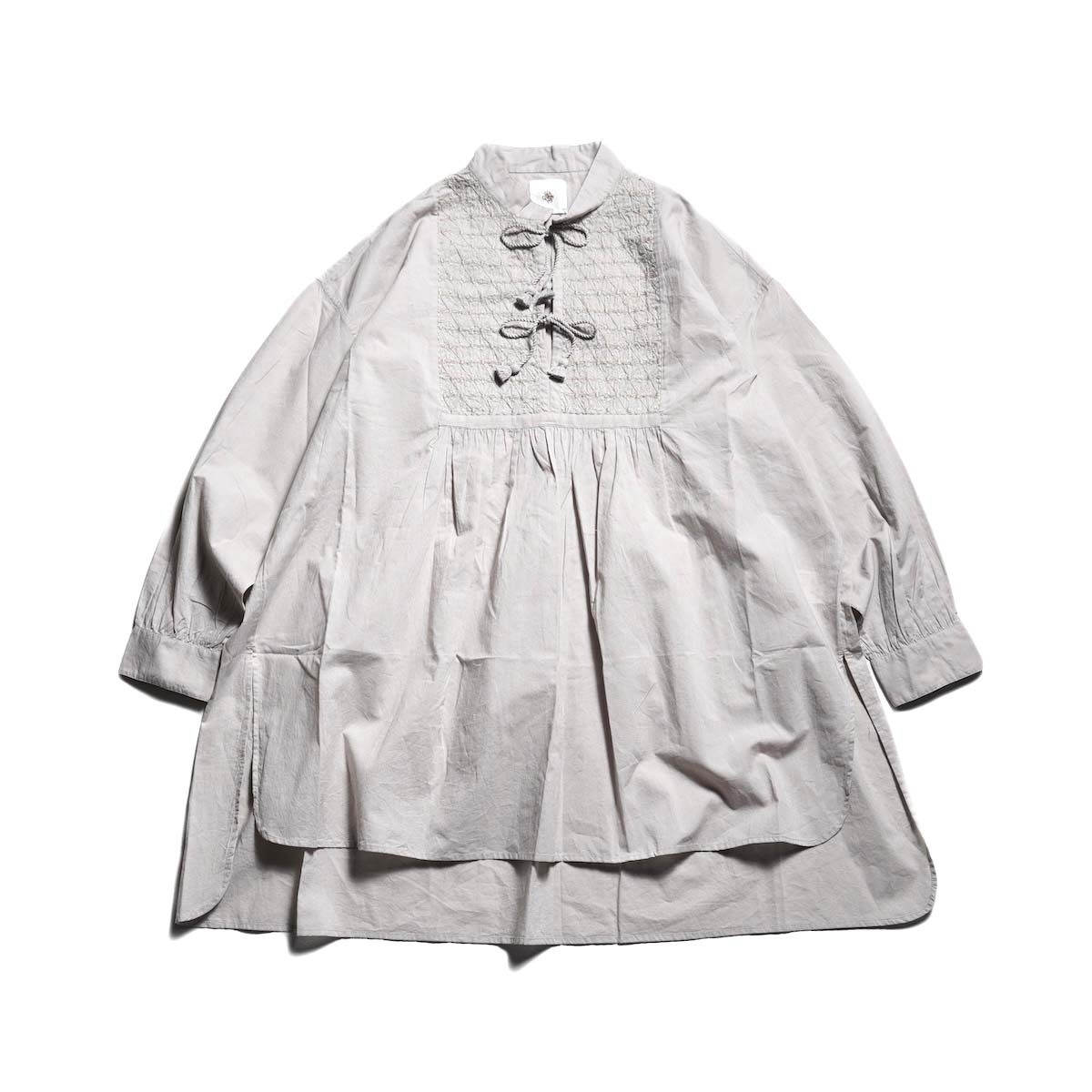 maison de soil / 60s ORGANIC CAMBRIC BANDED COLLAR EMB TUNIC (LT.Gray)