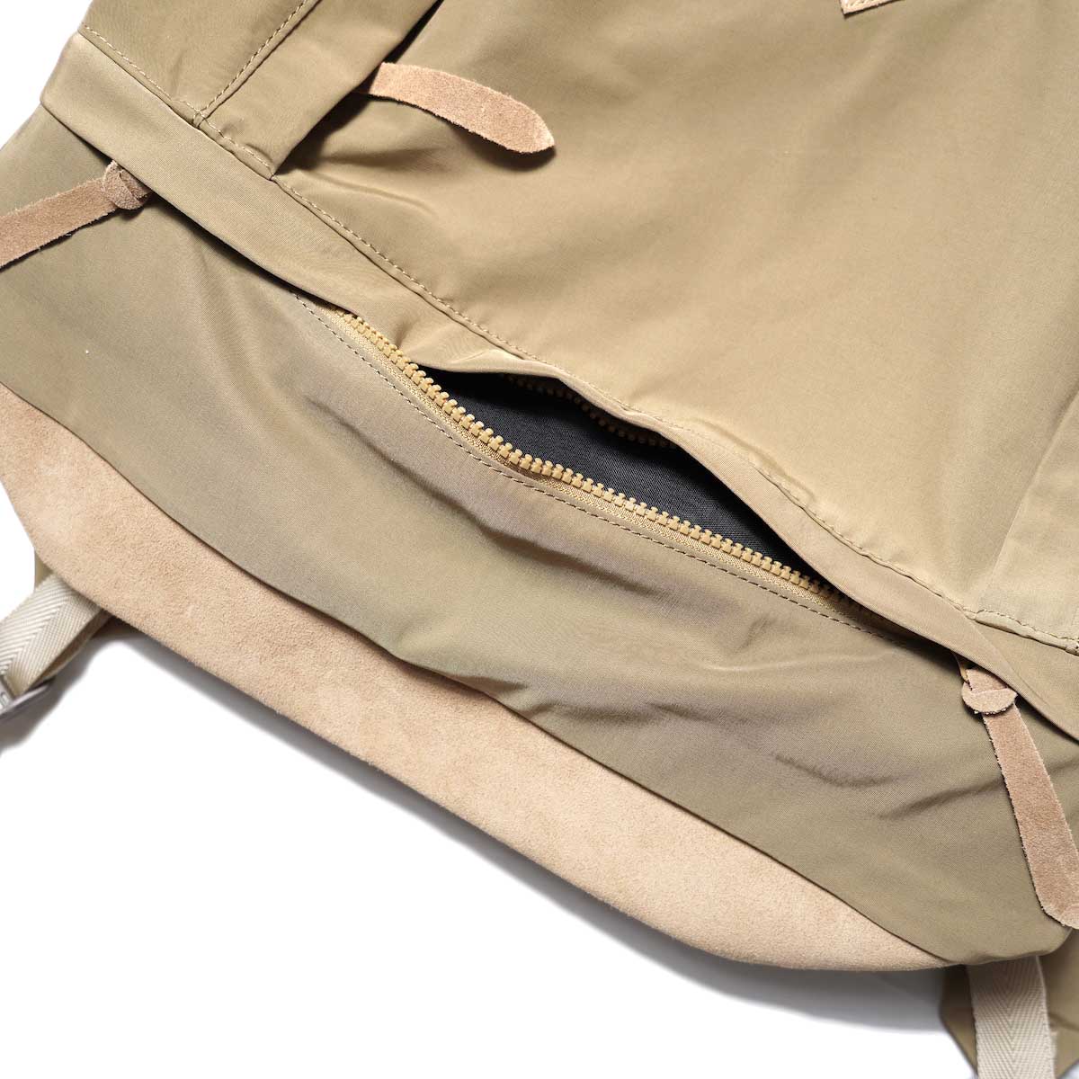 MASTER&Co, 60/40 CLOTH DAYPACK (Beige) フロントポケット