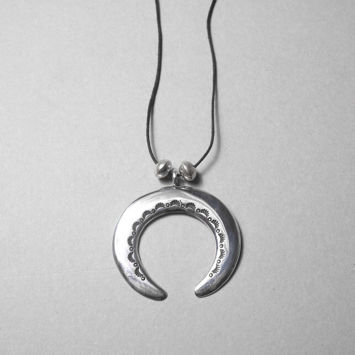 Indian Jewerly / "Darel Begay" (Navajo)  Tufa Cast PD