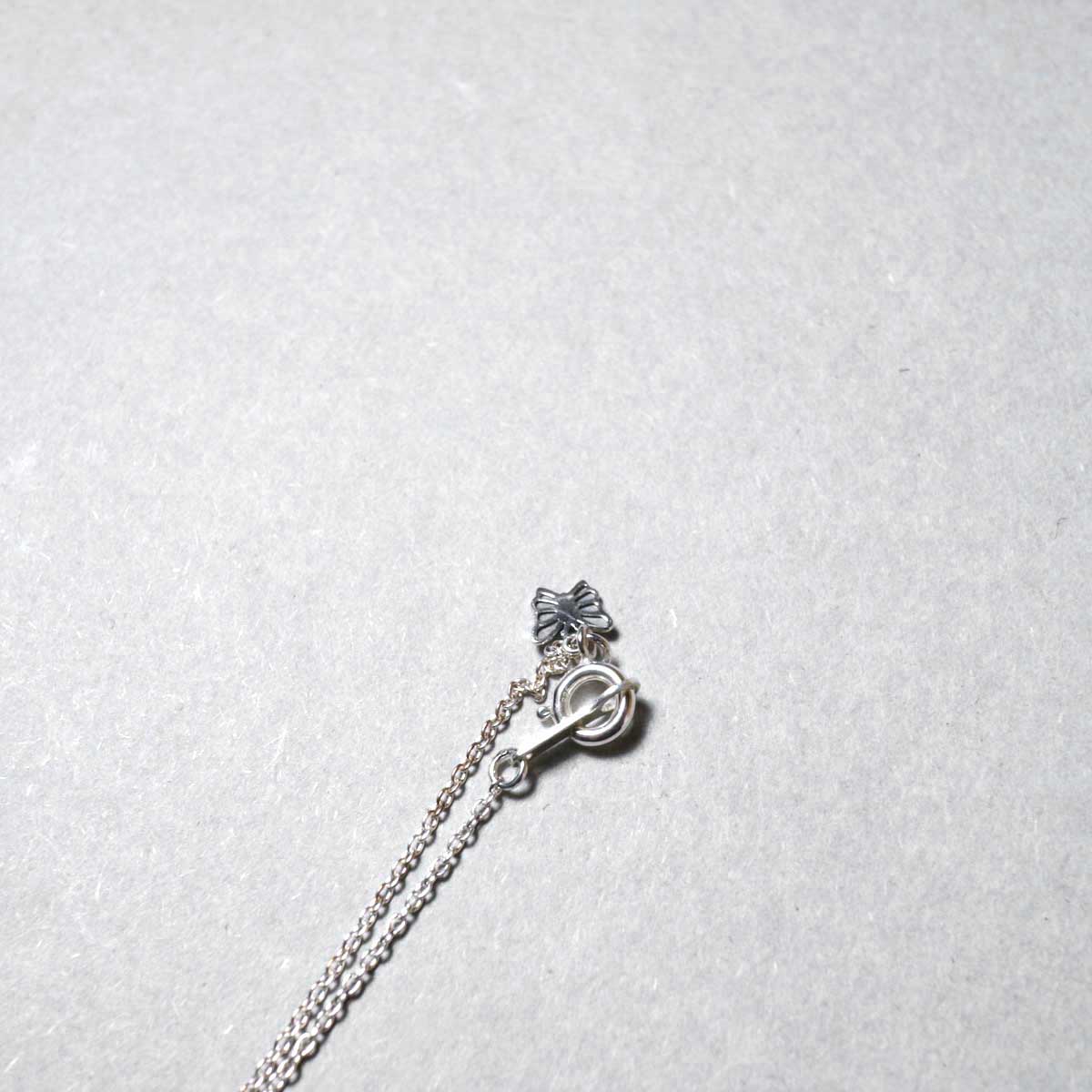 Needles / Pendant (Peace)留め具