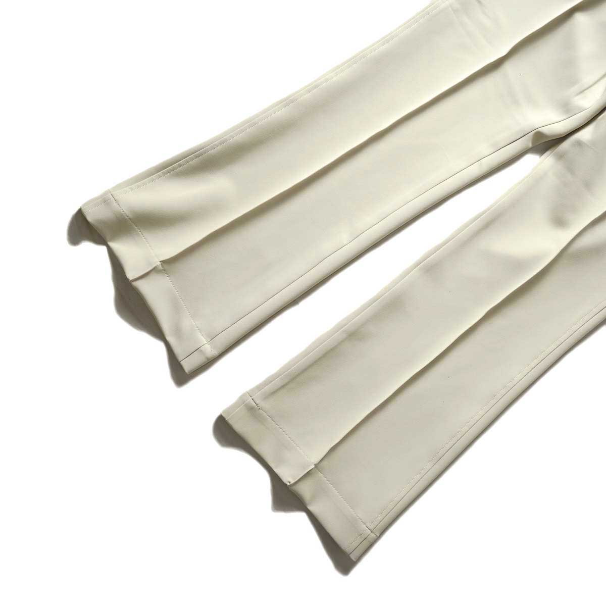 Needles / Western Leisure Pant - PE/PU Double Cloth (Beige)裾