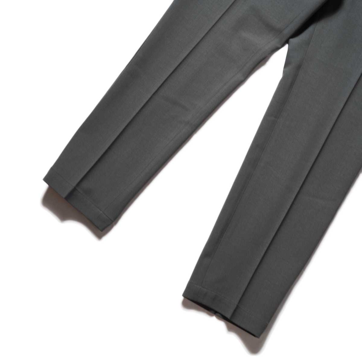 N.HOOLYWOOD / 2222-CP07-023 TAPERED EASY PANTS (Charcoal)裾