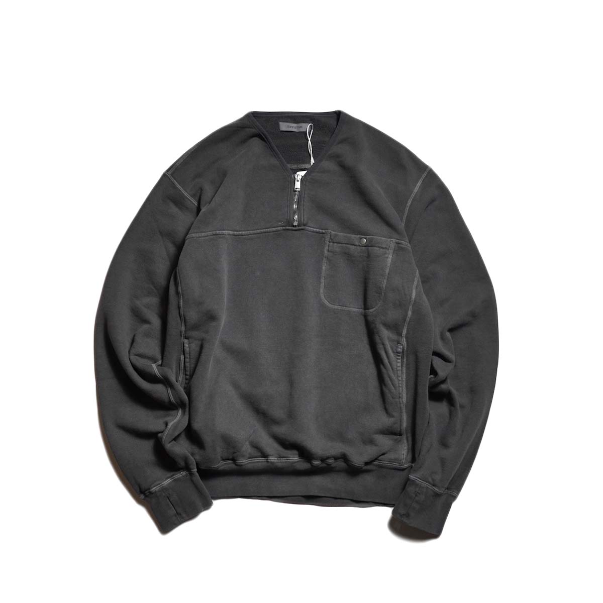 nonnative / HIKER HALF ZIP PULLOVER COTTON SWEAT PIGMENT DYE (Charcoal)