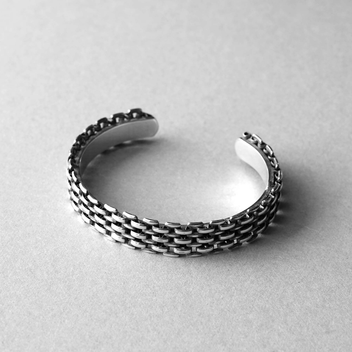ON THE SUNNY SIDE OF THE STREET / Jubllee Chain Bangle (Silver)