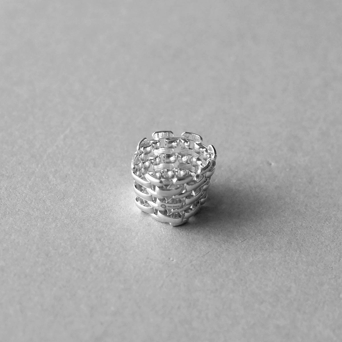 ON THE SUNNY SIDE OF THE STREET / Jubllee Chain Ring (White Silver)