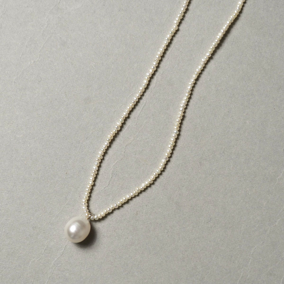 on the sunny side of the street / Seed Pearls Neck Lacew Egg Pearl パールアップ