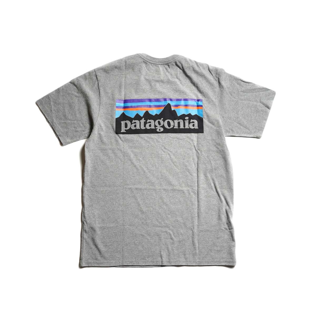 Patagonia / M's P-6 Logo Responsibili Tee (Gravel Heather)